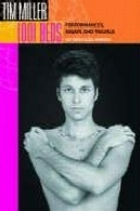 1001 تخت: اجرای، مقالات، و سفرهای (زندگی کردن: گی و لزبین Autobiog)1001 Beds: Performances, Essays, and Travels (Living Out: Gay and Lesbian Autobiog)