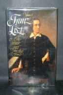 فرانتز لیست ، جلد. 1: هنرمند سال، 1811-1847Franz Liszt, Vol. 1: The Virtuoso Years, 1811-1847